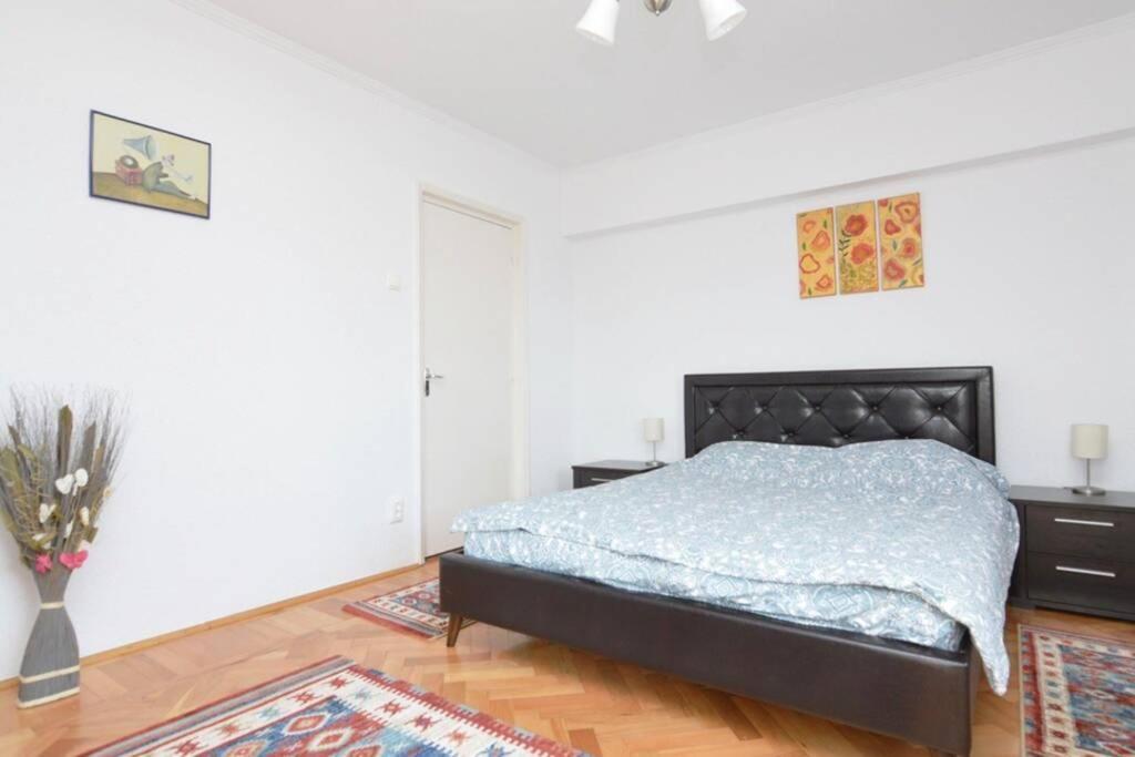 Apartament Ultracentral Piata Unirii Apartment Bucureşti Ngoại thất bức ảnh